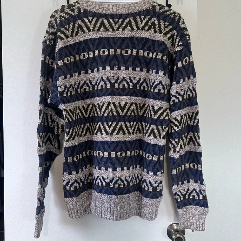 EUC Northwest Territory vintage Patterned Blue and Gray Sweater men’s size large